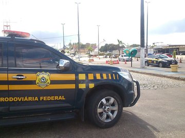 Polícia Rodoviária Federal intensifica fiscalização nas rodovias durante o carnaval 